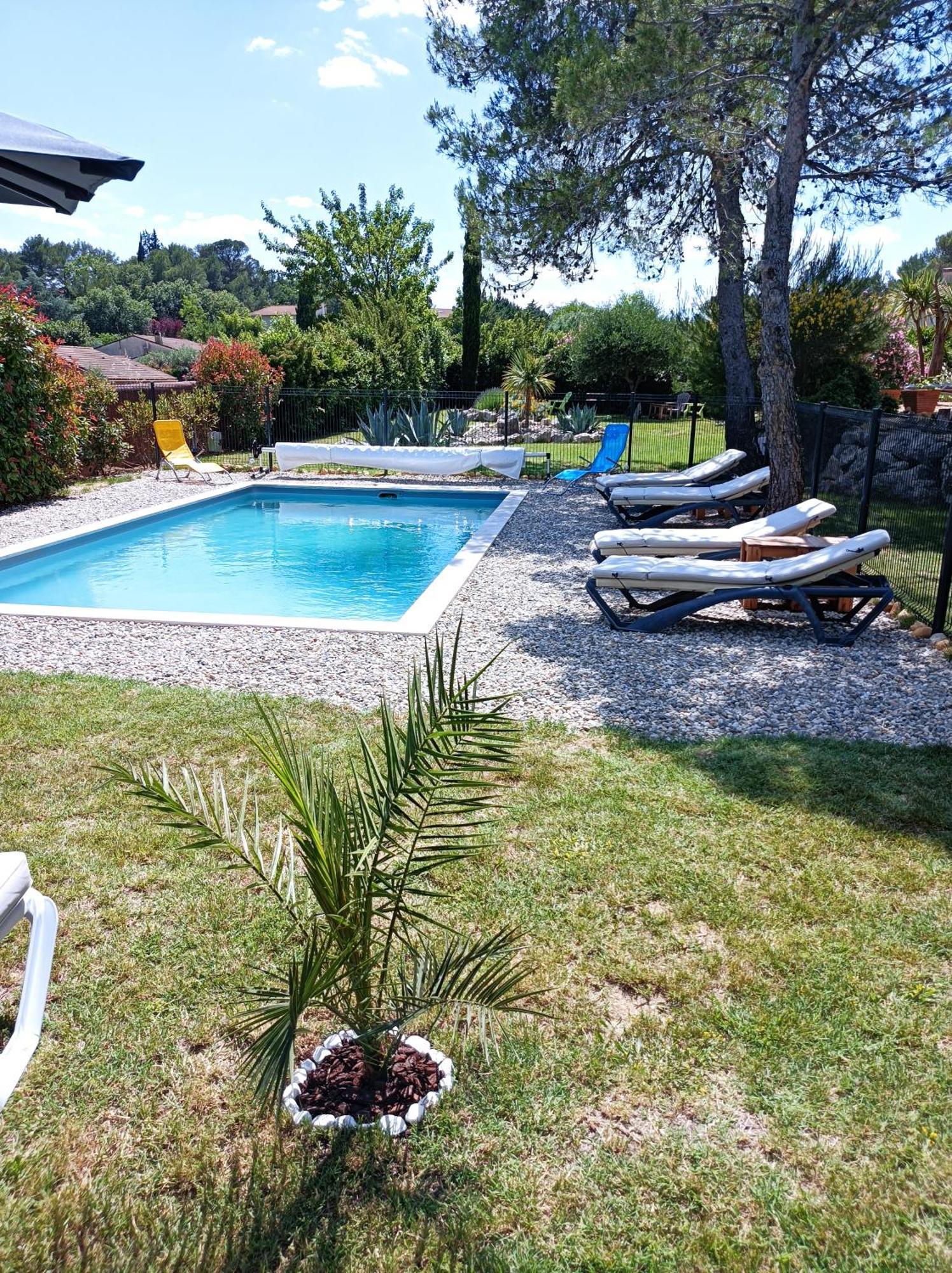 Anduze Gite Les Bambous Au "Petit Clos Des Cigales" Massillargues-Attuech Buitenkant foto